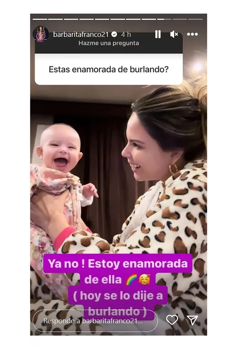 La modelo jugó en redes con sus seguidores.