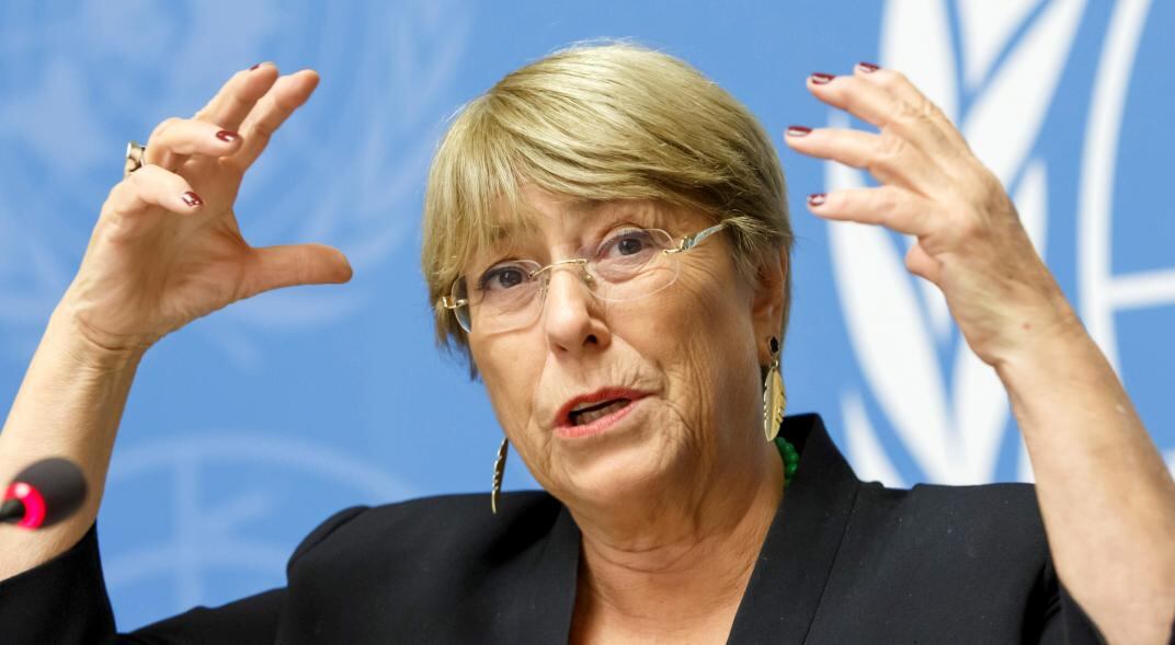 La Alta Comisionada para los Derechos Humanos de la ONU, Michelle Bachelet, detalló que se registraron 102 civiles muertos desde el inicio de la invasión de Rusia a Ucrania (AP)