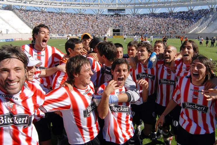 Un 15 de octubre de 2006, Estudiantes de La Plata le propinaba una goleada histórica a Gimnasia en el clásico platense por 7-0. Irrepetible. / Gentileza.