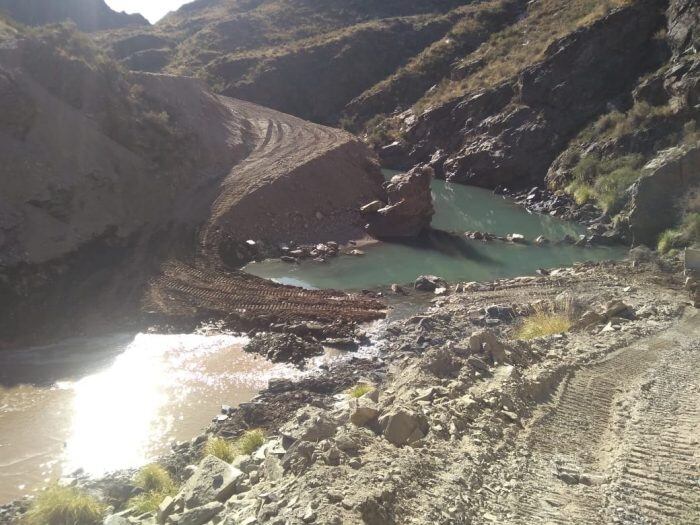 Vialidad ya abrió el nuevo camino a la futura presa de El Baqueano. / Foto: Prensa Gobierno de Mendoza