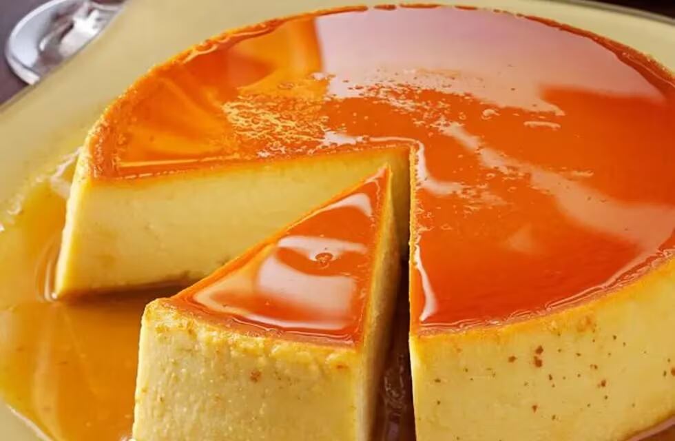 Así se hace un rico flan de yogurt.