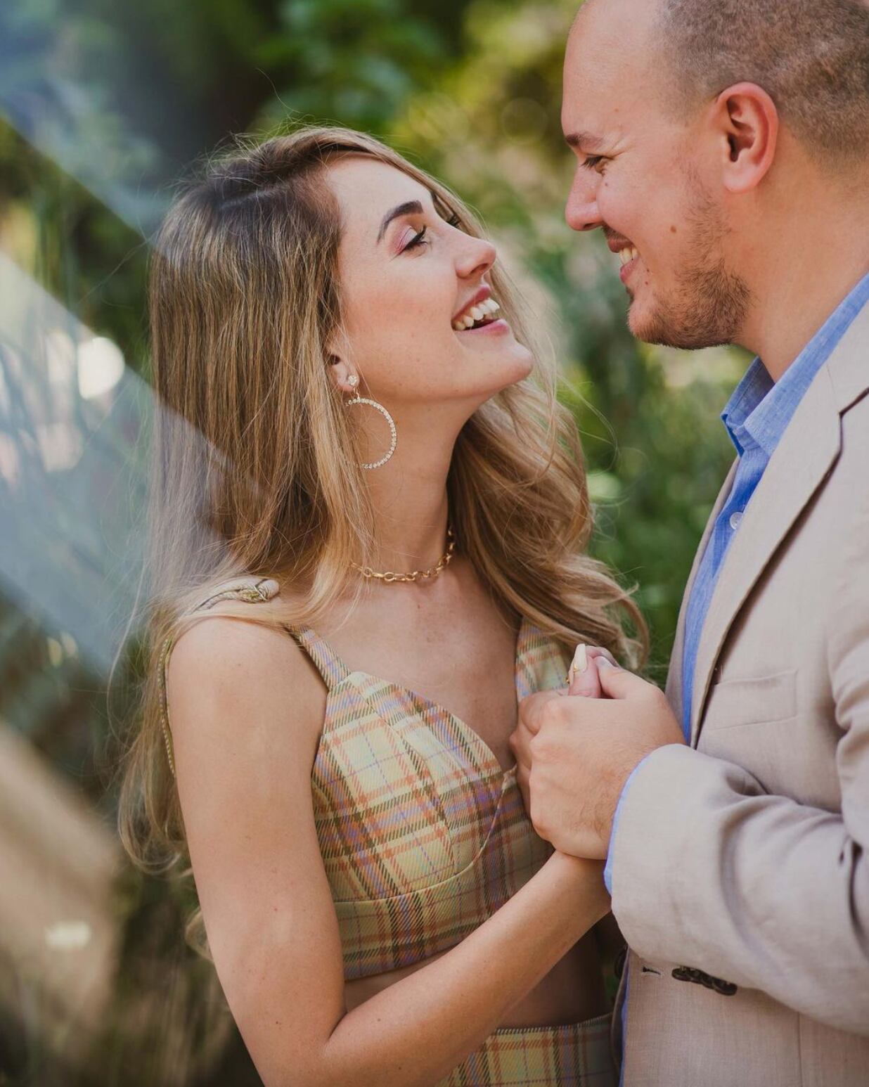 La pareja siempre muestra su amor en las redes.