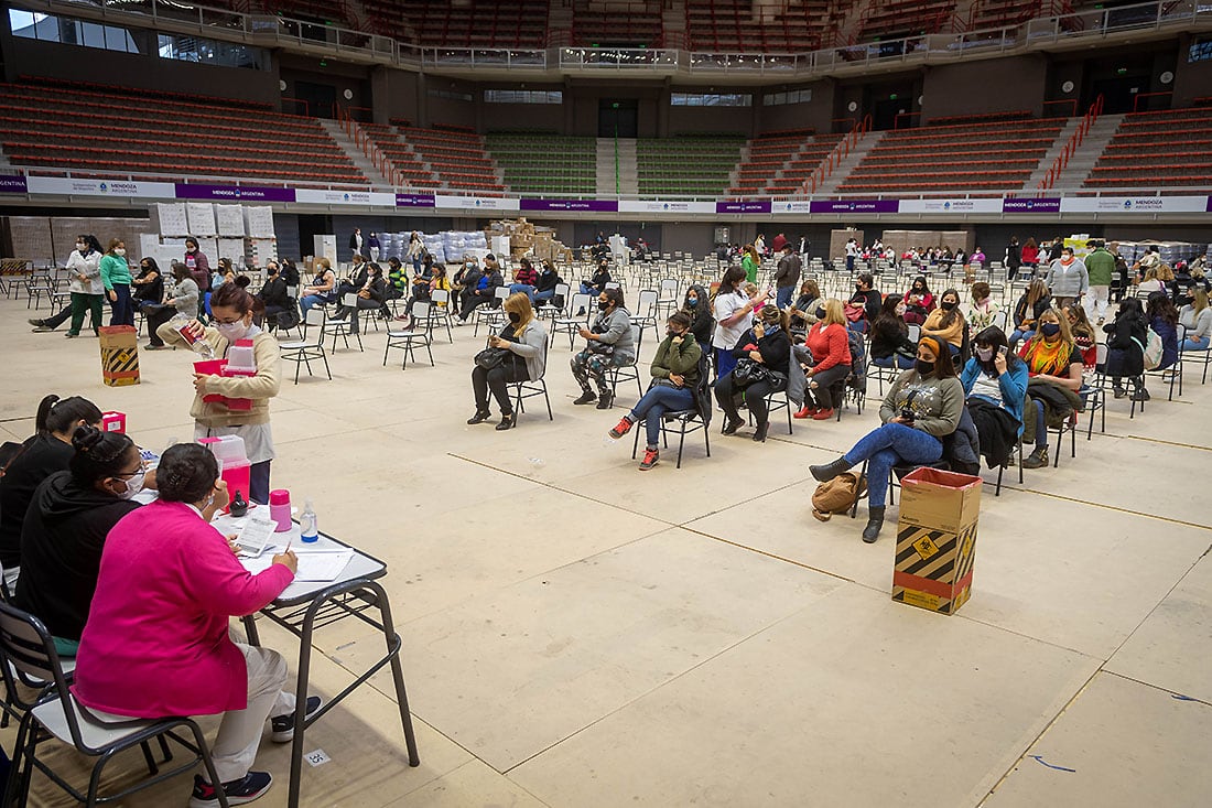 Vacunación contra el Covid-19 en el Aconcagua Arena - 