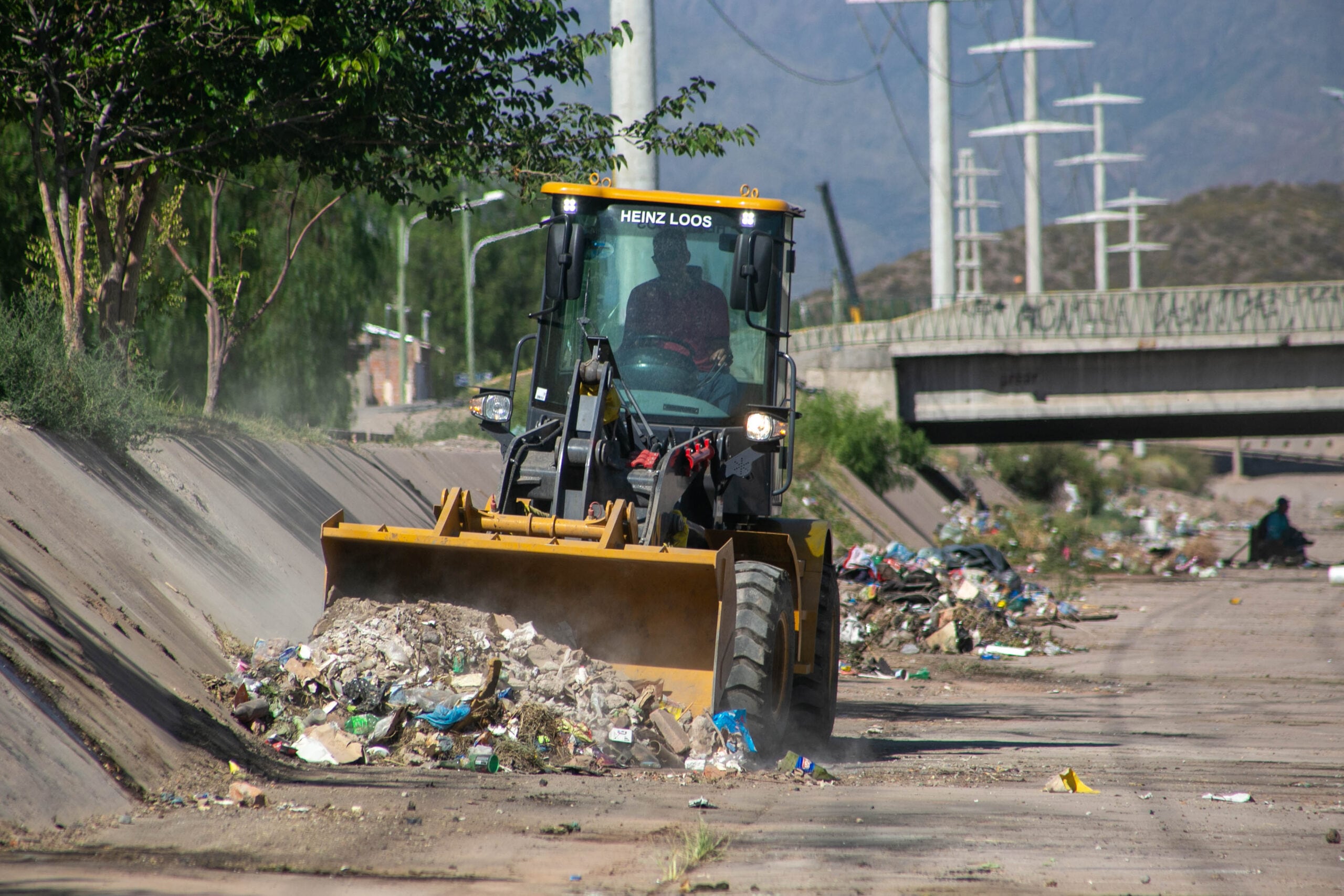 Se limpiaron 530 toneladas de residuos del canal Papagayos