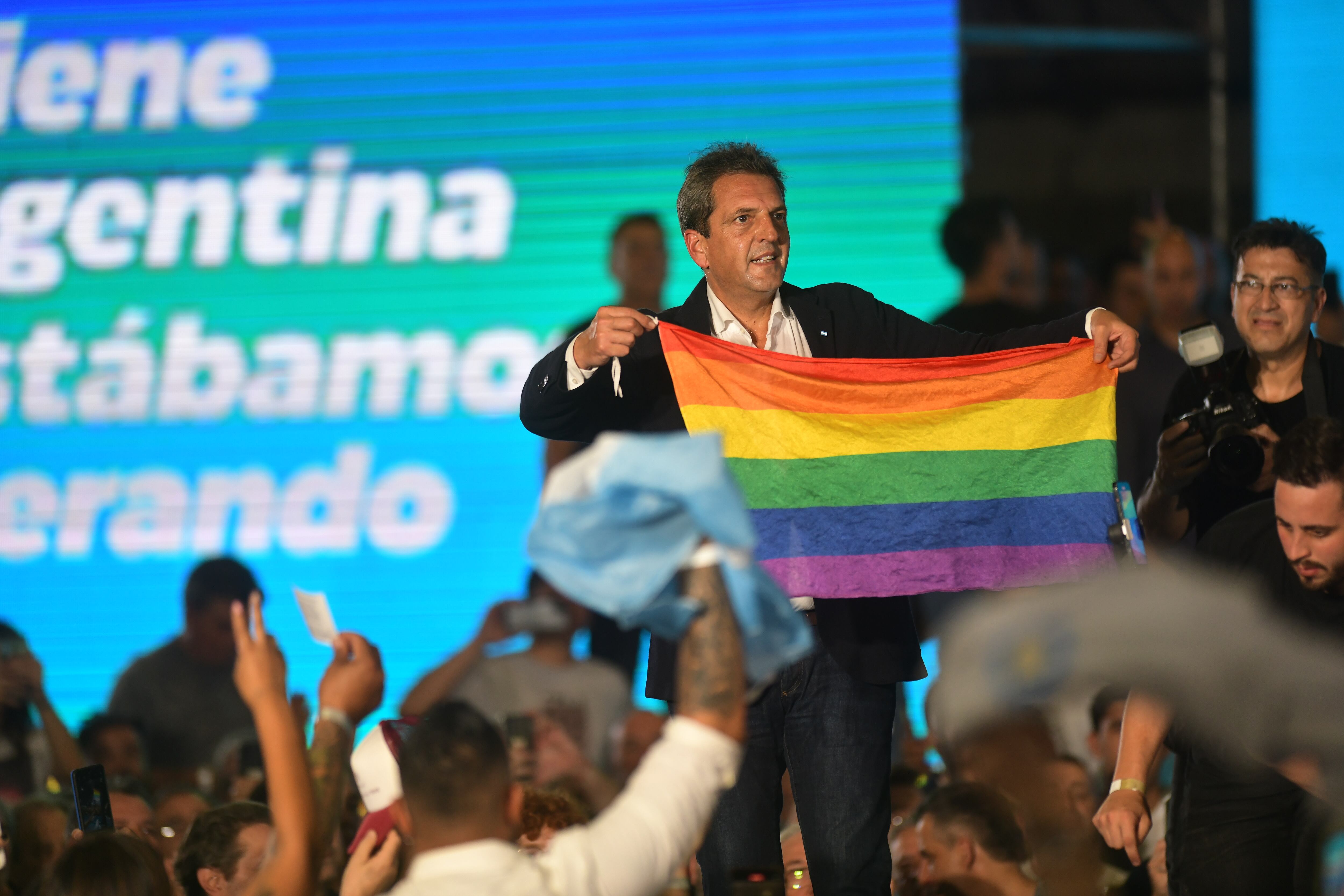 El candidato a presidente Sergio Massa en acto en club Juniors. Foto Javier Ferreyra