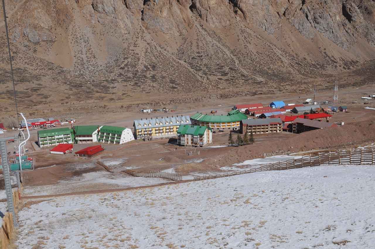 Centro de esquí Los Penitentes  en alta montaña