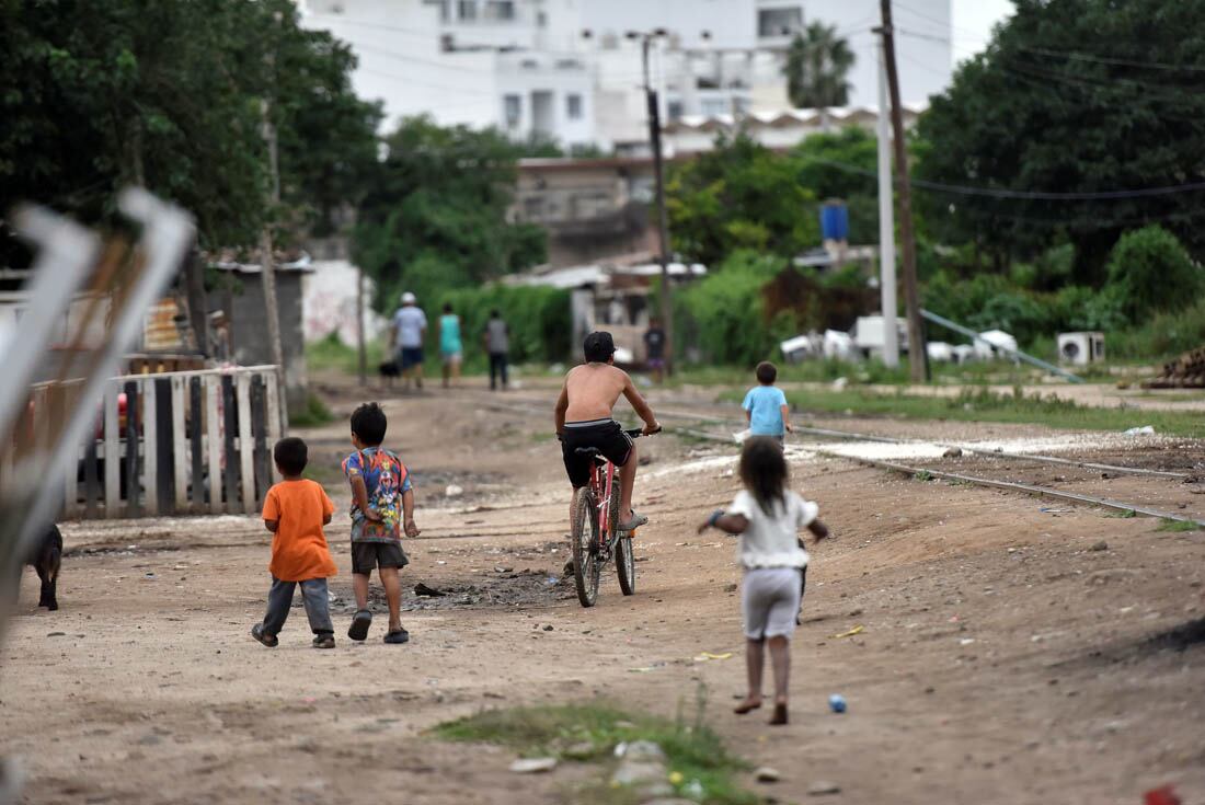 Niños  y pobreza.