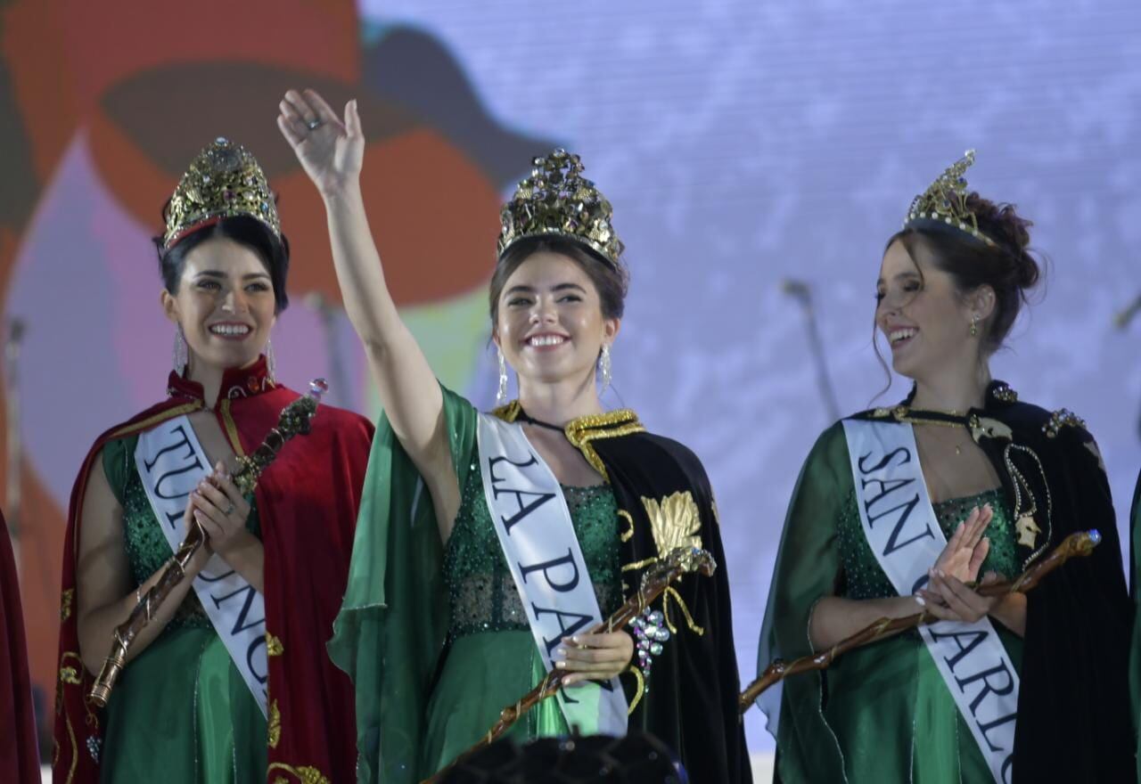 Ana Laura Verde, reina de La Paz. Foto: Orlando Pelichotti / Los Andes