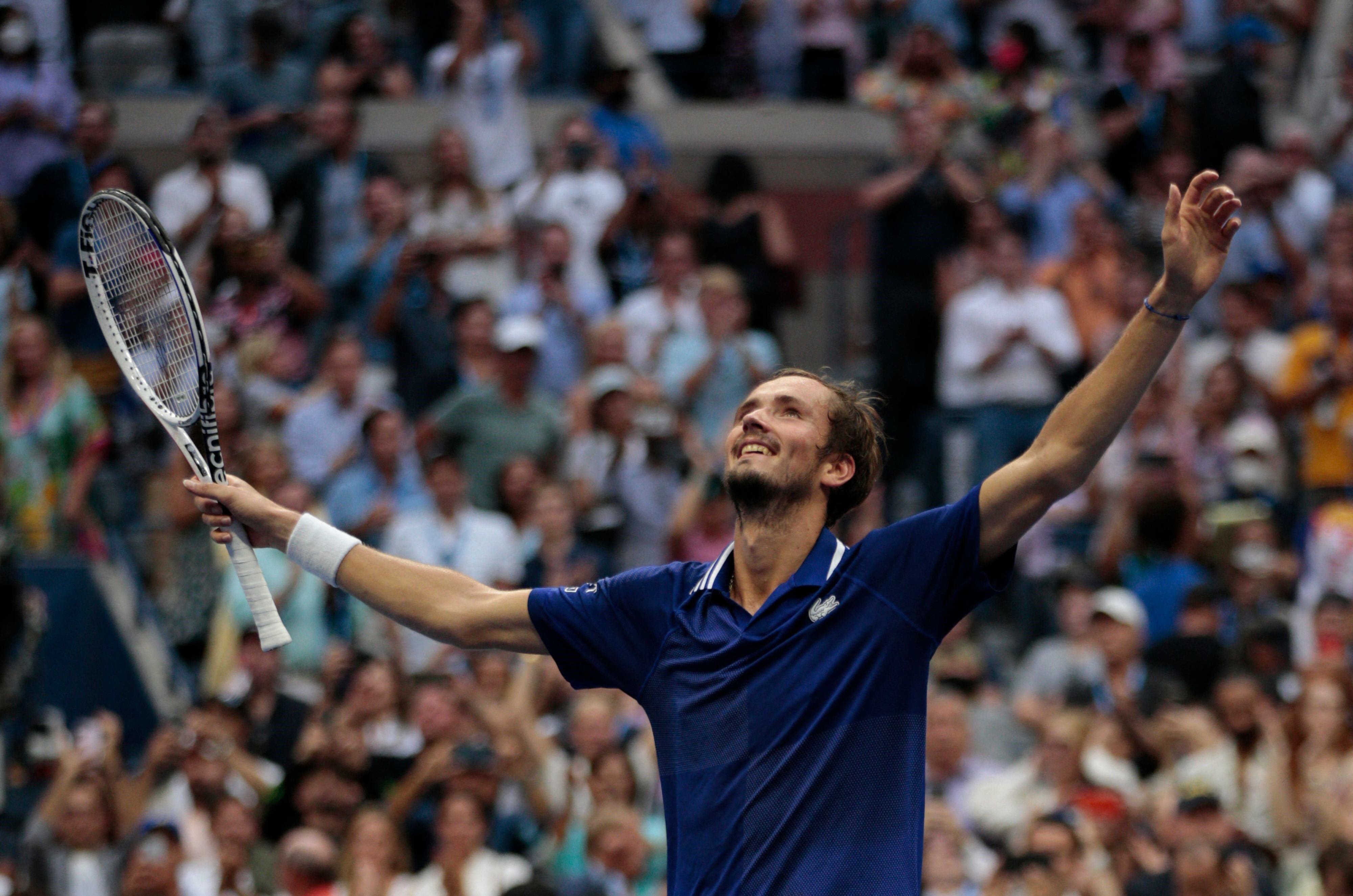 El ruso impidió que el serbio gane los cuatro Gand Slam de la temporada.