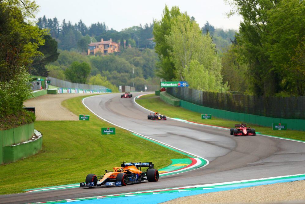 La Fórmula 1 comunicó que en los Grandes Premios de Silverstone, Monza e Interlagos se realizarán carreras sprint que el resultado servirá para ordenar la grilla de la competencia del domingo.