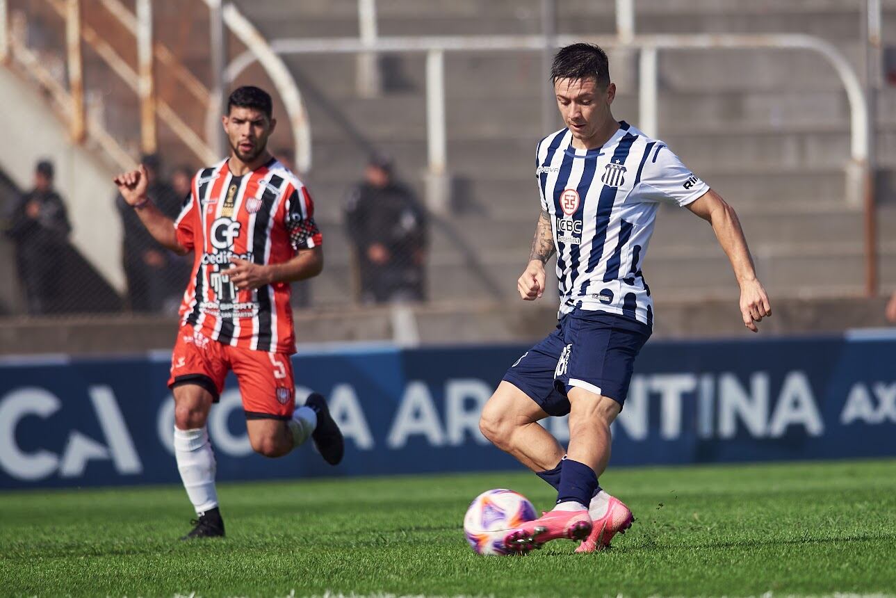 Perdomo es el capitán de Chacarita. (Prensa Talleres)