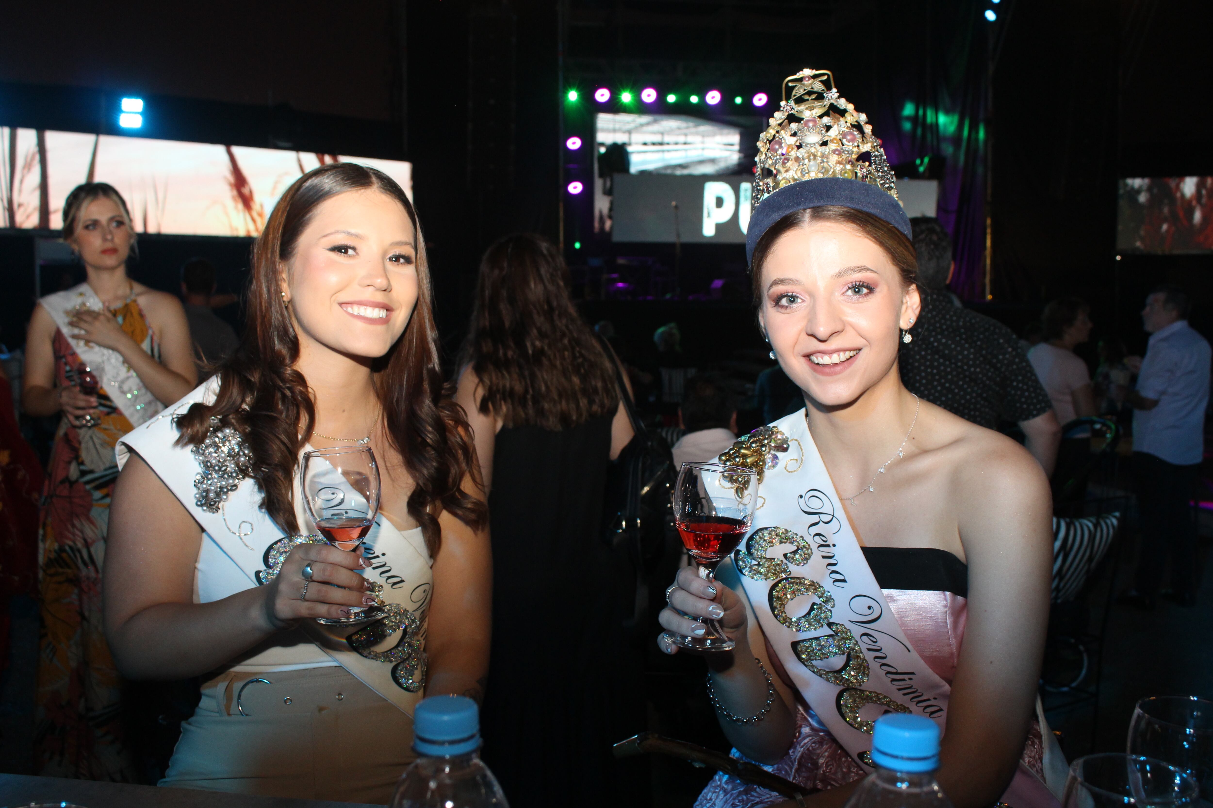 Mariana Gantus y Martina Quiroga.