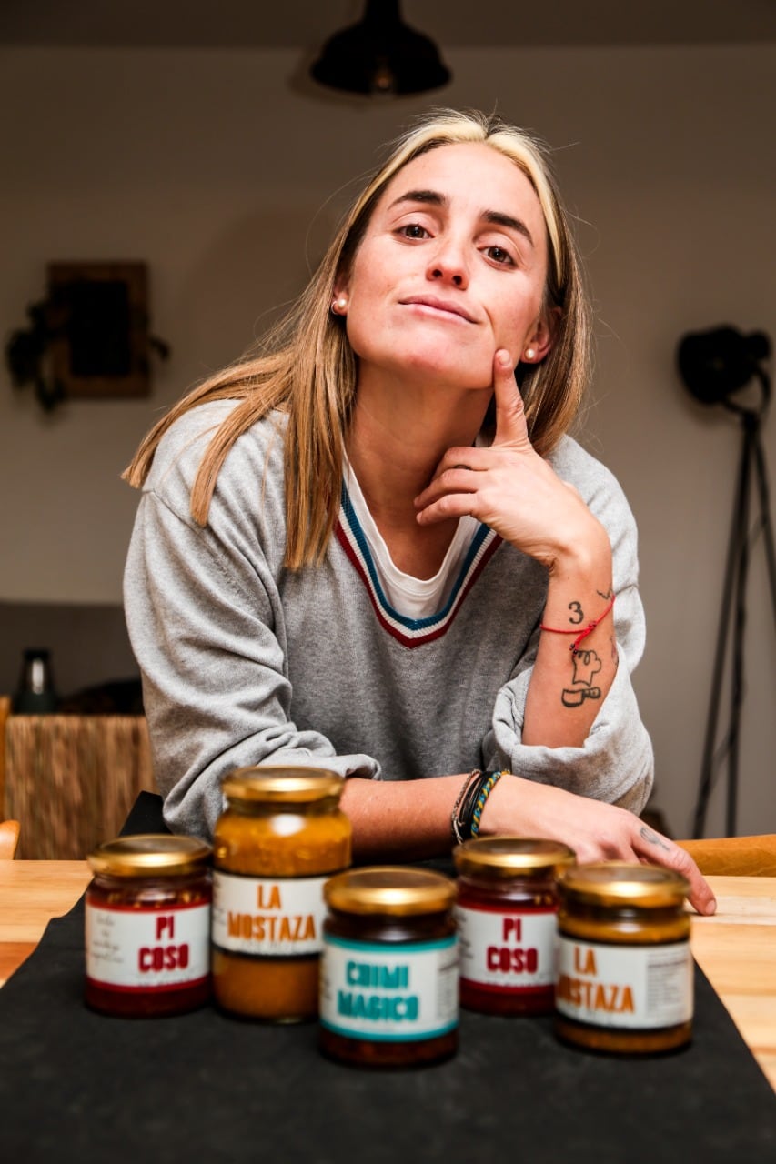 La mendocina empanadera que compite por hacer la mejor empanada de la Argentina. / Foto: Gentileza de Agostina Perales