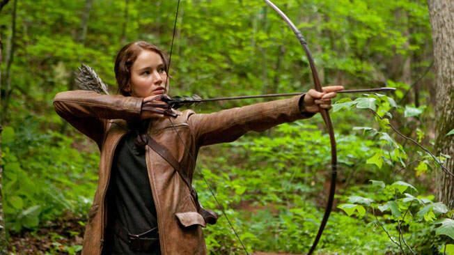 Jennifer Lawrence es Katniss Everdeen, la heroína de “Los juegos del hambre”.