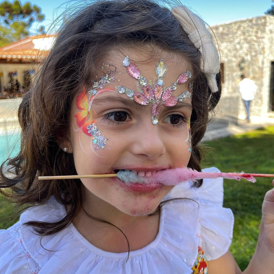 Belita, la hija de Isabel Macedo cumplió cinco años.