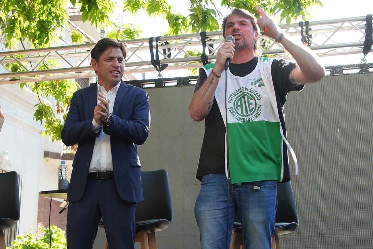 Axel Kicillof junto a Daniel Catalano. Foto archivo: La Voz