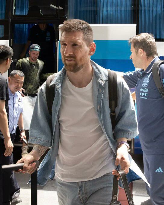 Fervor por Messi en su llegada a China para un amistoso