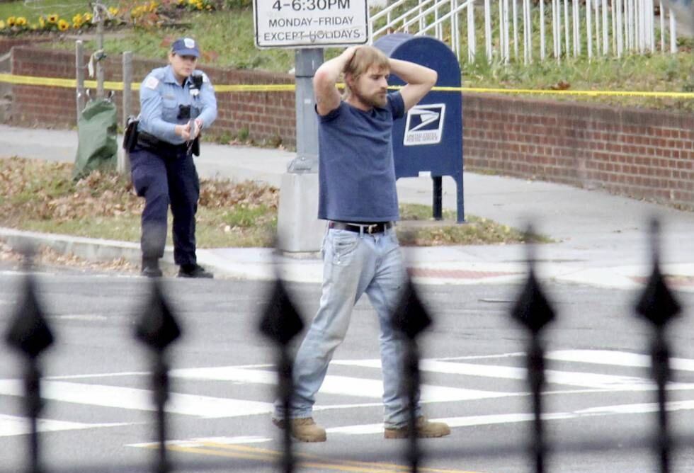 Edgar Maddison Welch, de 28 años, acudió con un rifle militar a la pizzería de Washington - 