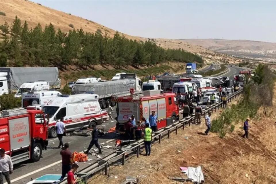 Un accidente múltiple en una ruta en el sur de Turquía causó conmoción. Foto: Web