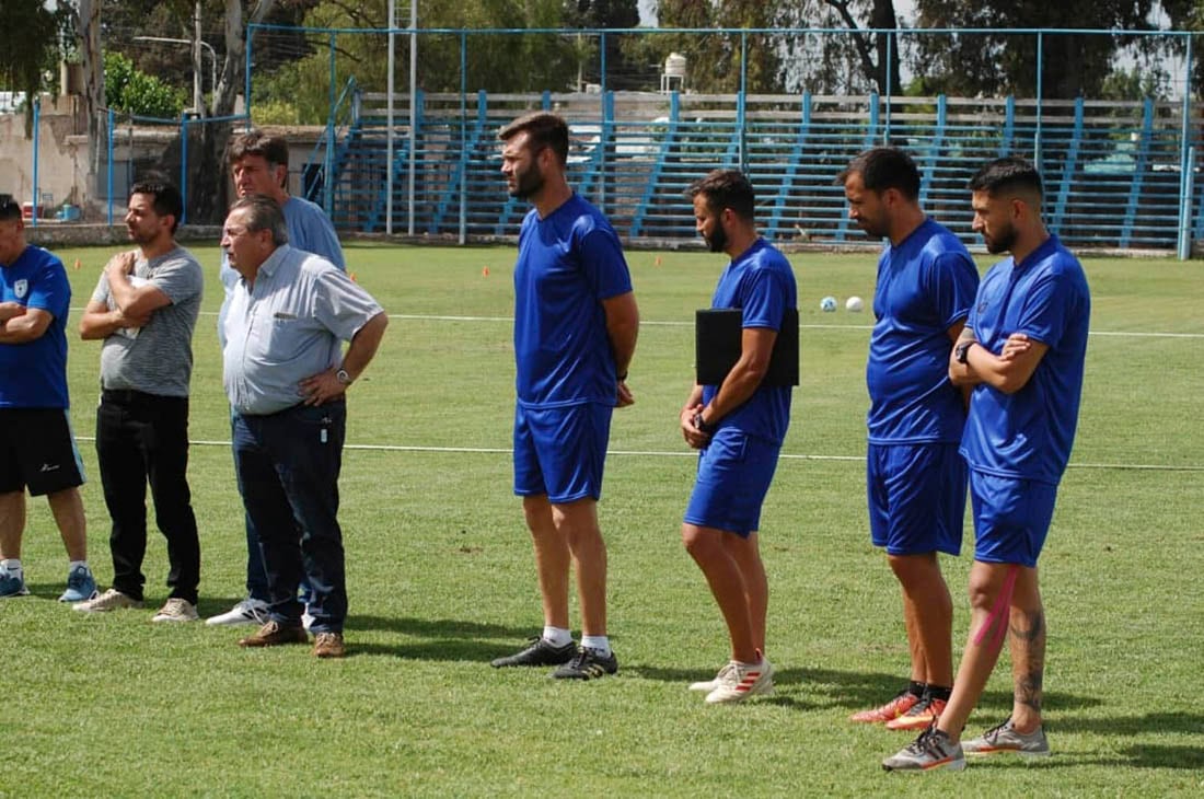 Campagnani fue presentado por la dirigencia celeste. 