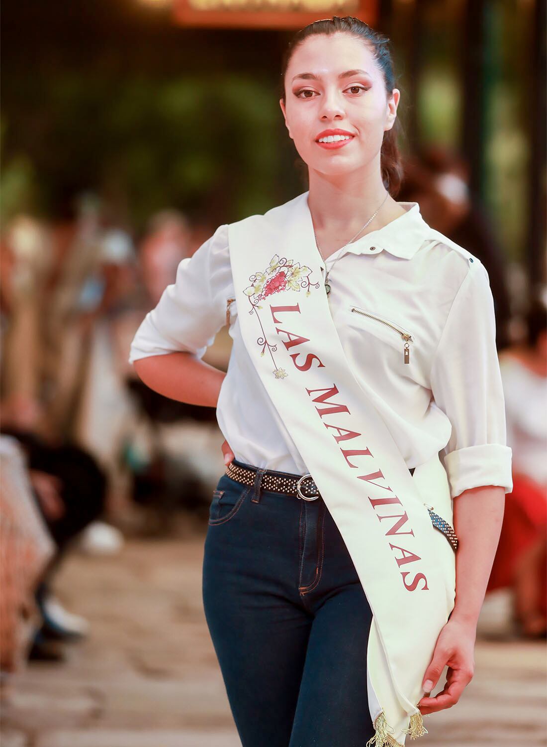 Candidatas a representantes de la vendimia por San Rafael
LAS MALVINAS
ANA BELEN LUNA