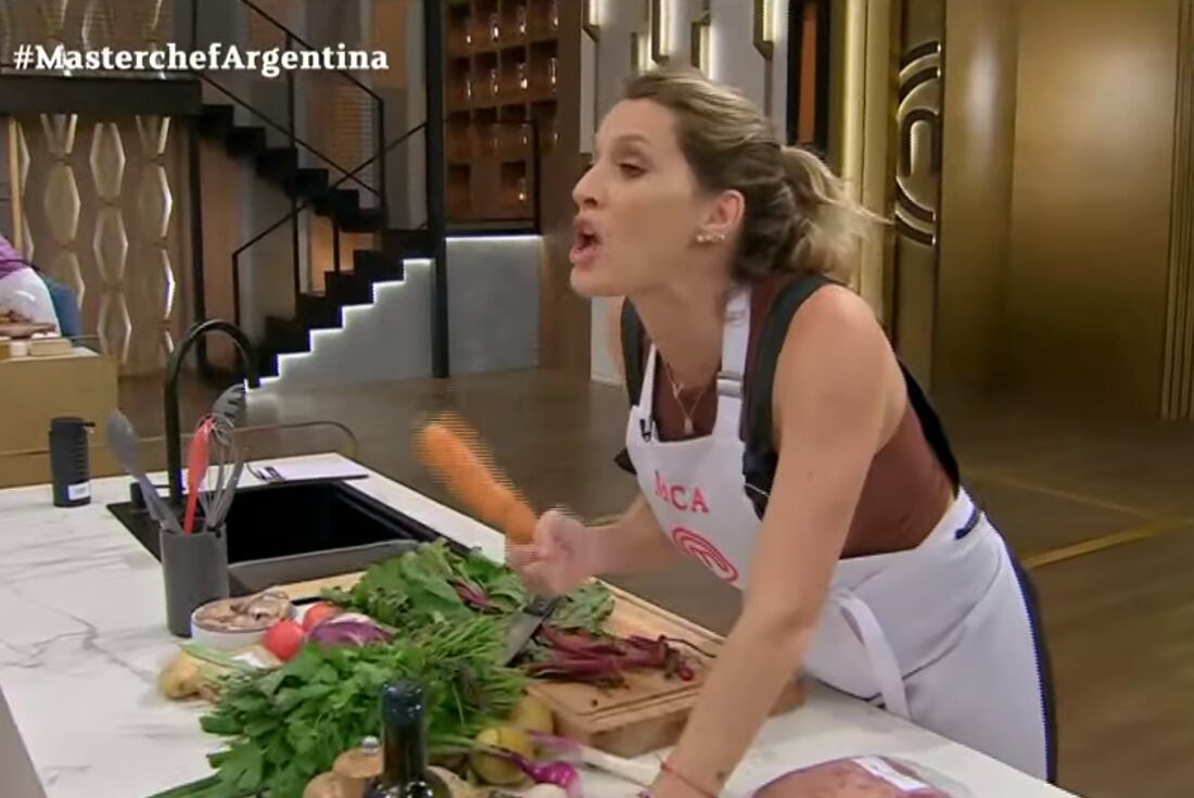 Mica Viciconte, a los gritos en "MasterChef Clebriy". (Captura)