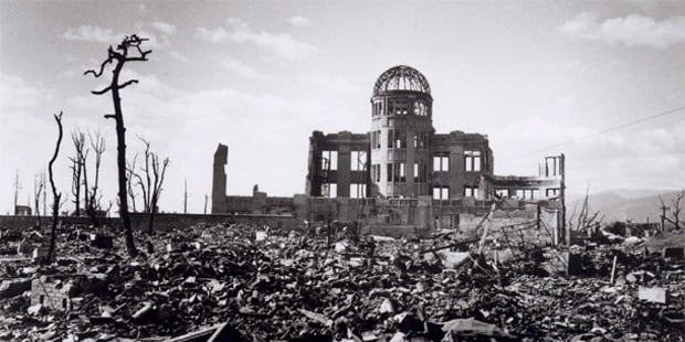 En los primeros meses, el bombardeo mató a unas 140.000 personas en Hiroshima.