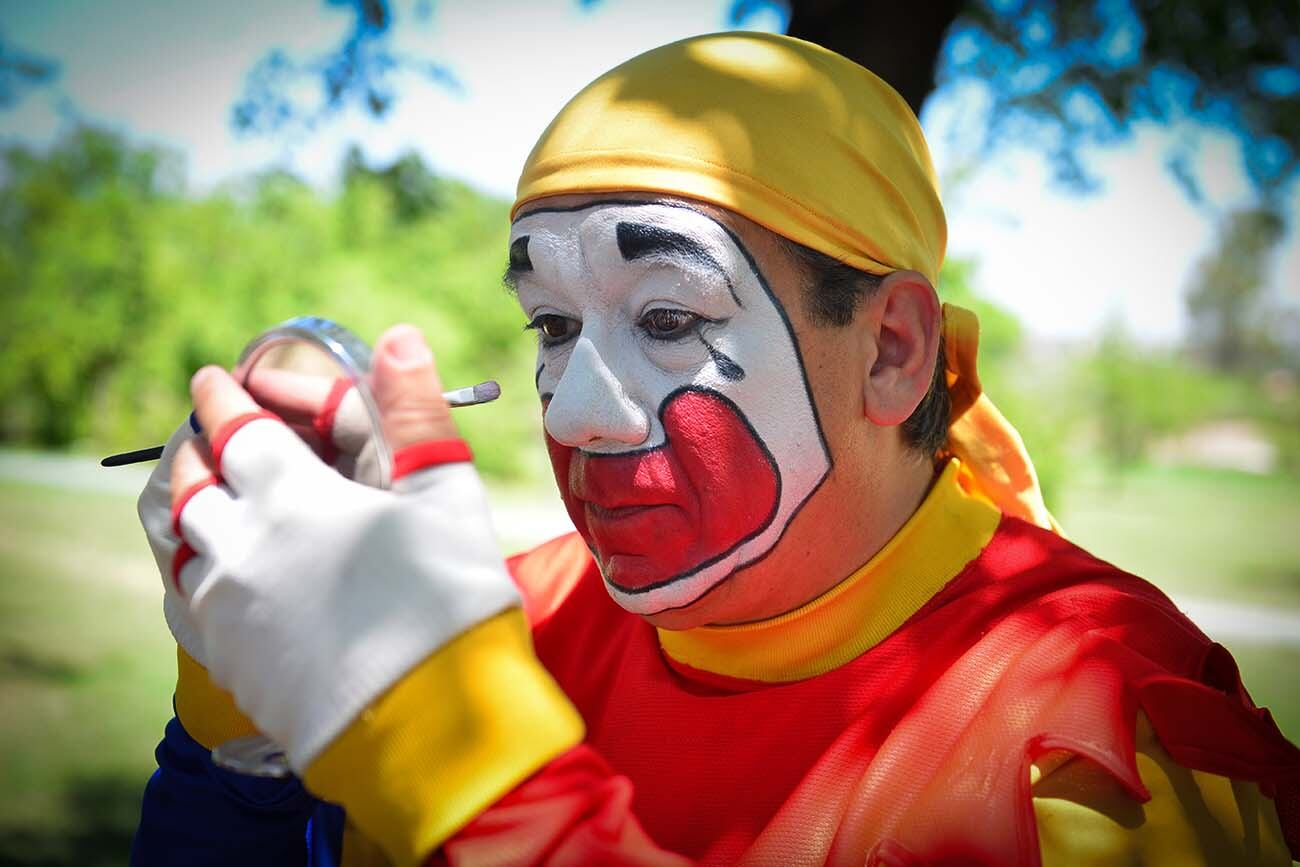 Piñon Fijo payaso . (José Gabriel Hernández / La Voz)