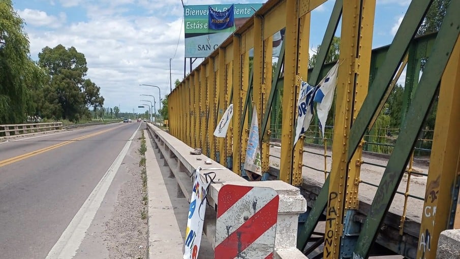 En las inmediaciones del puente del río en Tunuyán se encuentran los barrios La Tablada y El Progreso, ambos conocidos por se conflictivos.