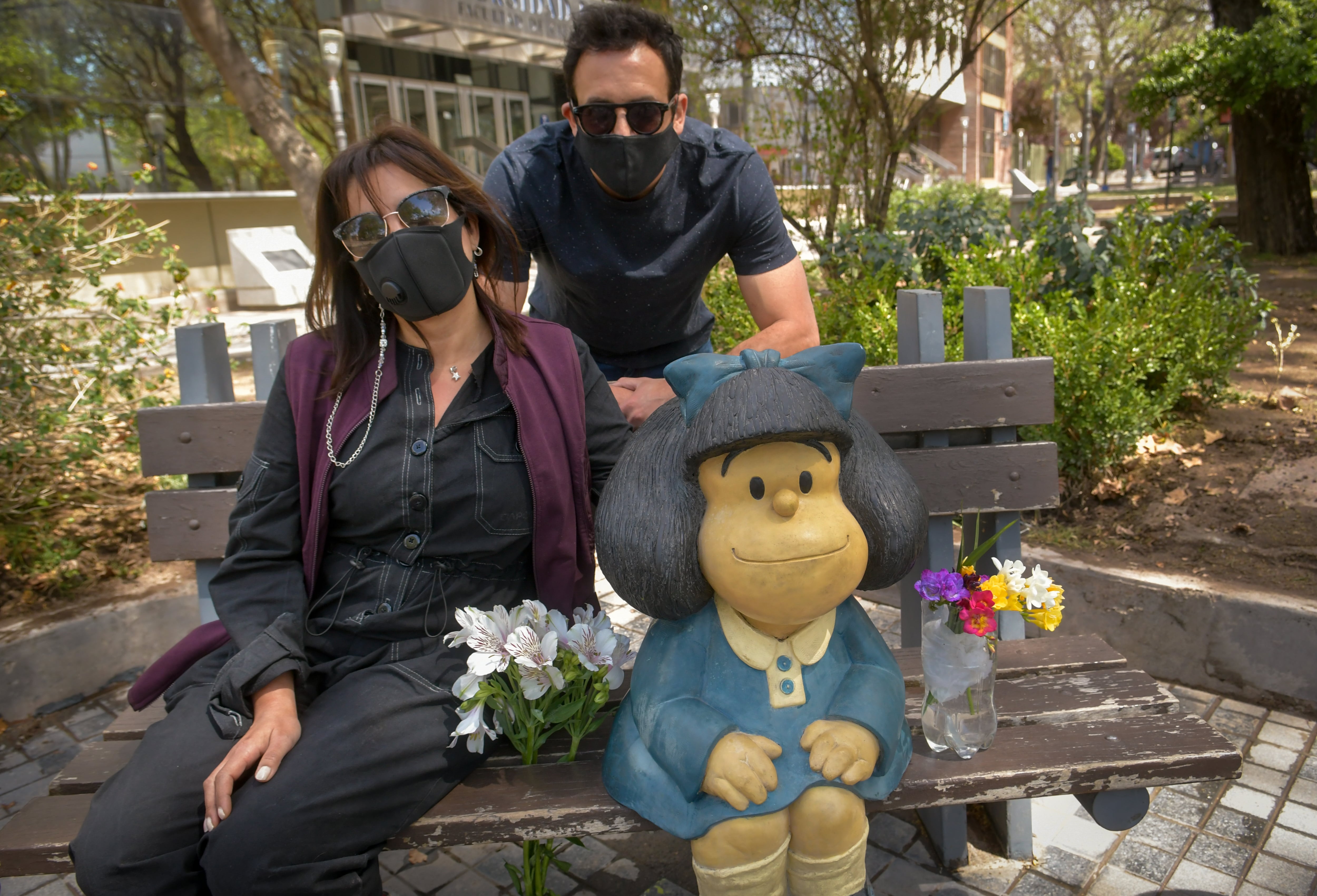 Mendoza 30 de septiembre de 2020   Sociedad

fallecio Joaquin Salvador Lavado Quino, Dibujante y artista, padre de Mafalda, entre otras creaciones



Foto: Orlando Pelichotti