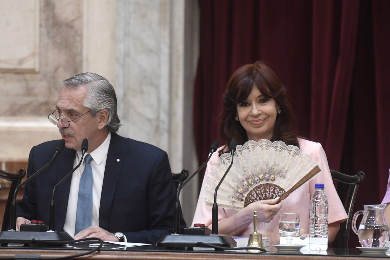 Se abre hoy el 141° período de sesiones ordinarias del Congreso de la Nación.  El presidente Alberto Fernández fue recibido por la vicepresidenta Cristina Fernández de Kirchner, la presidenta de la Cámara de Diputados Cecilia Moreau y la presidenta provisional del Senado, Claudia Ledesma Abdala.  (Federico López Claro / La Voz)