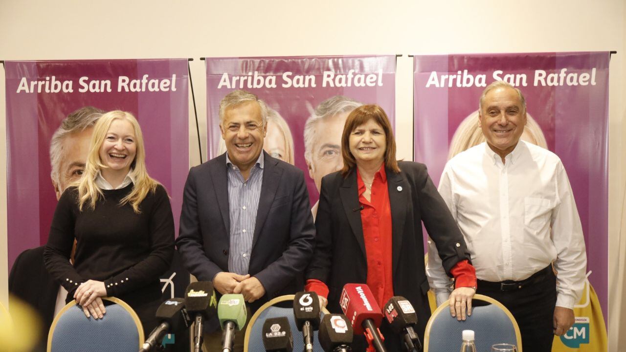 Hebe Casado, Alfredo Cornejo, Patricia Bullrich y Abel Freidemberg en San Rafael.