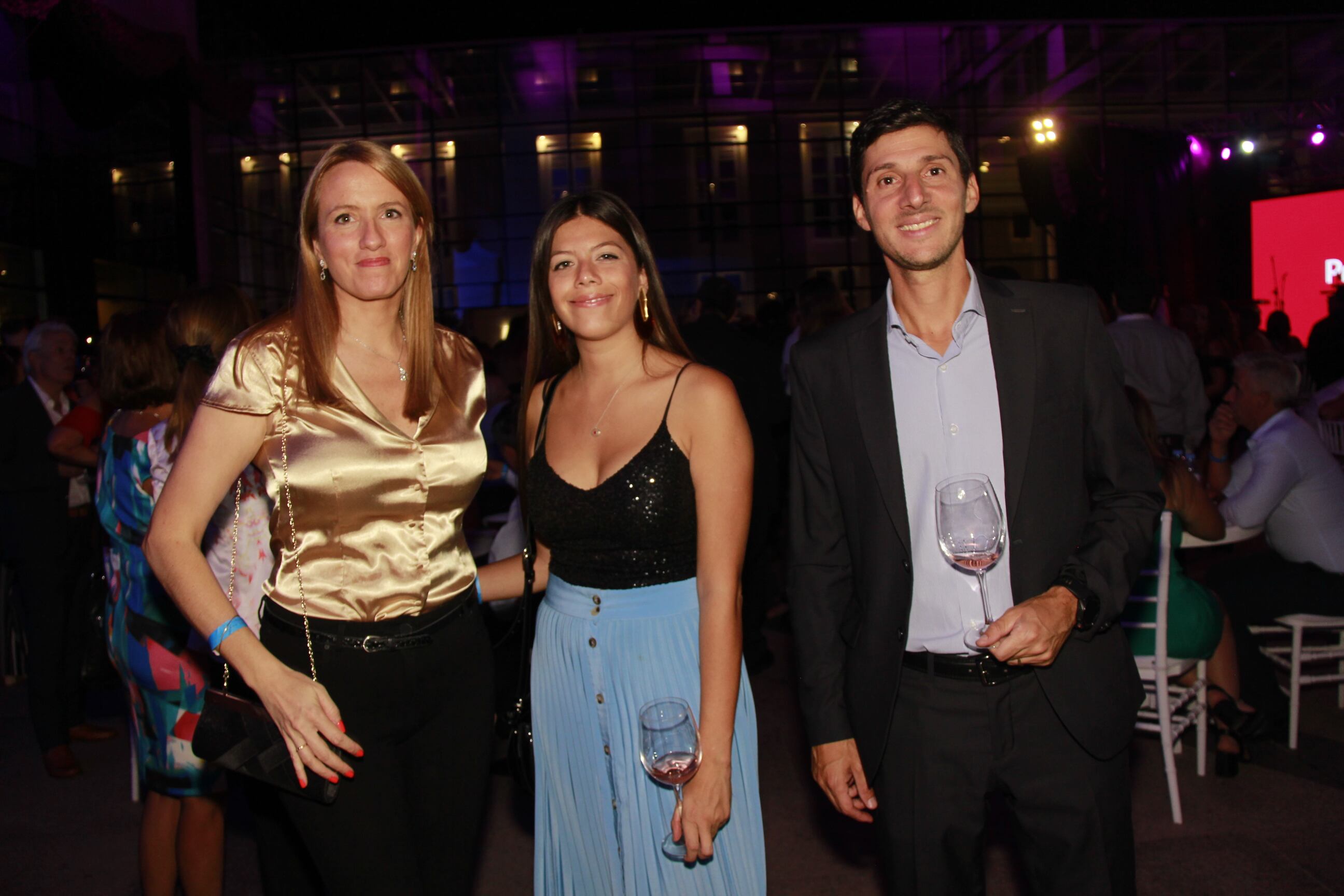 Julieta Nadin, Florencia Afranllie y Camilo De Lillo.