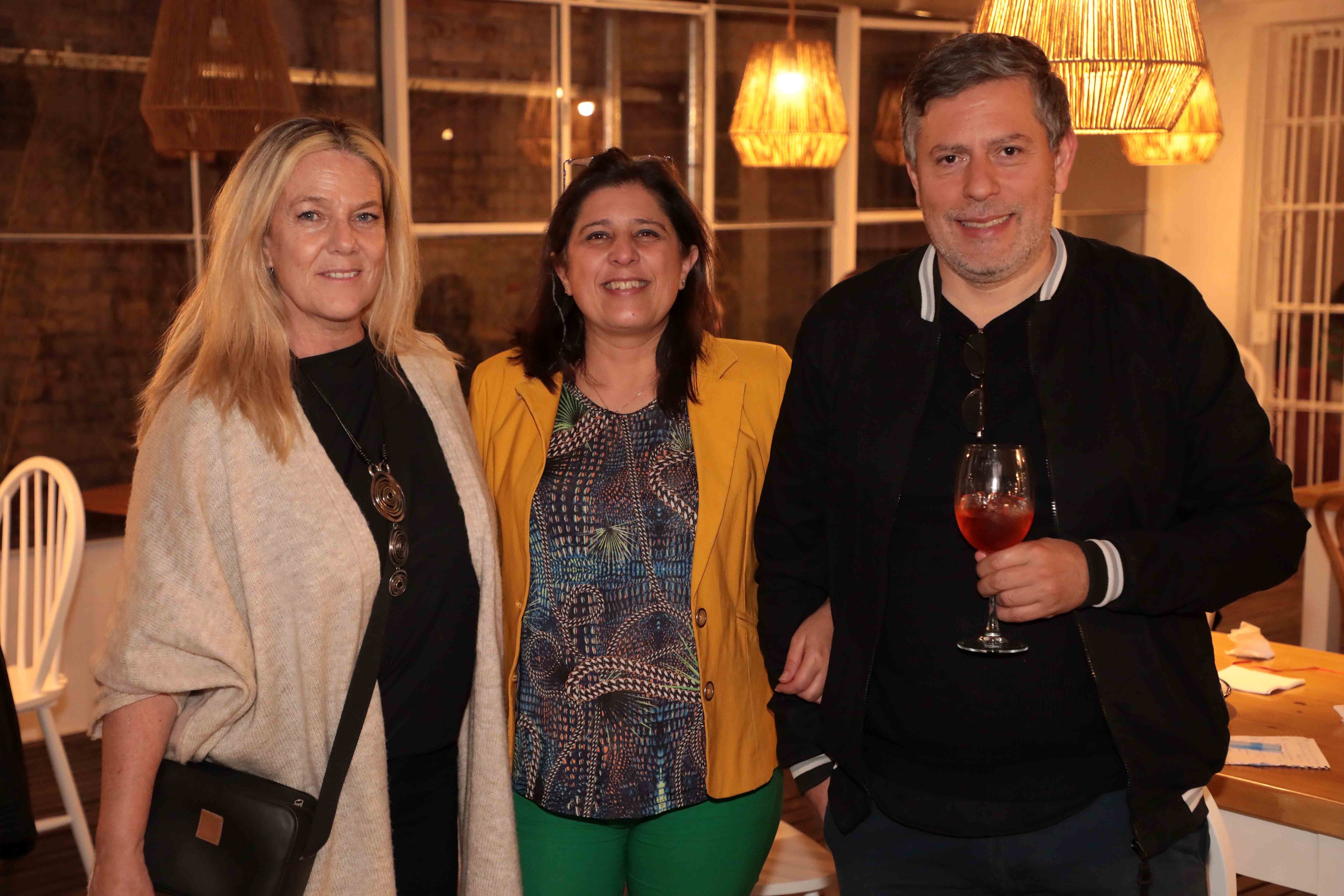 Alejandra Navarría, Caro Suárez Garcés y Marcos Pelayo