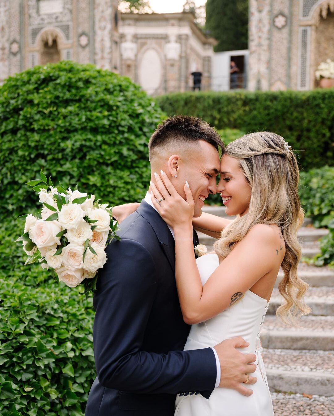 Casamiento civil de Agustina Gandolfo y Lautaro Martínez.