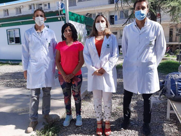 El equipo del Hospital Lagomaggiore que participó de la compleja e inédita cirugía. 