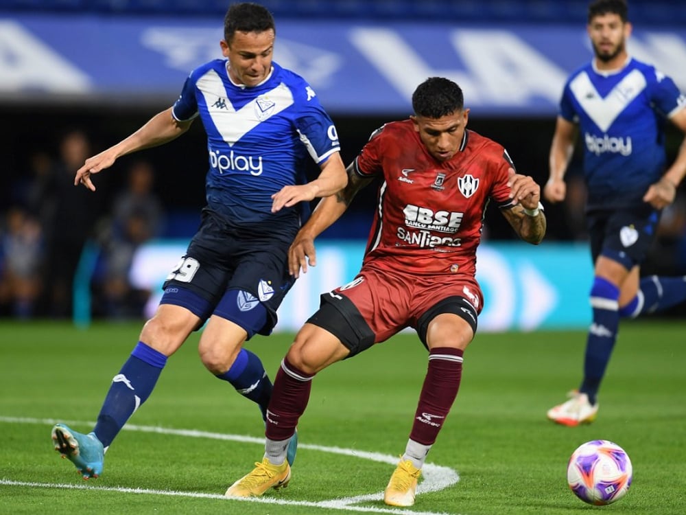 Vélez y Central Córdoba juegan la final de la Copa Argentina.