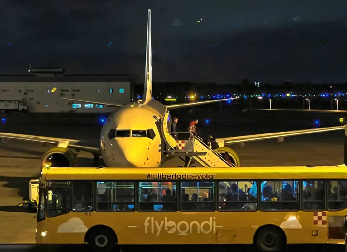 Flybondi fue habilitada para brindar servicio de handling a otras aerolíneas. Foto: Aviacionline