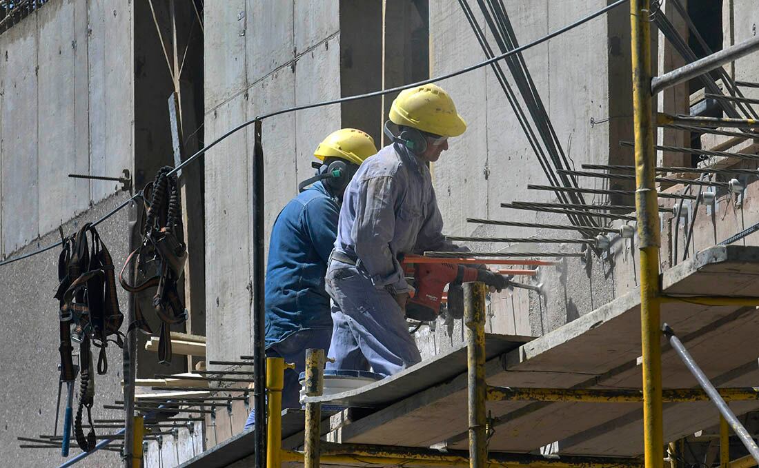 Cómo se llena el formulario online de plan Mi Pieza - Foto: Orlando Pelichotti / Los Andes