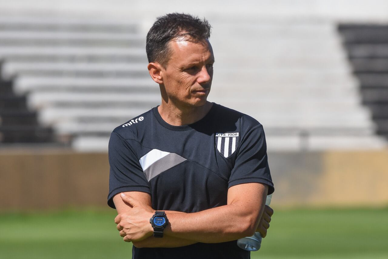 Luca Marcogiuseppe anunció su salida de Gimnasia.


Foto: Mariana Villa / Los Andes 
