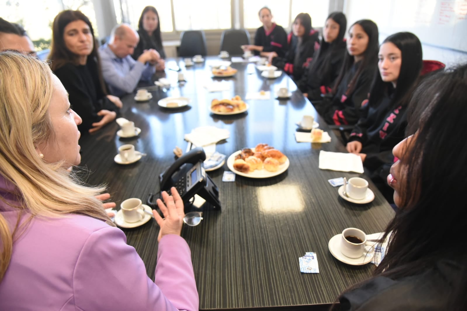 La Legislatura se suma al programa Socios por un día y recibe a estudiantes mendocinas.