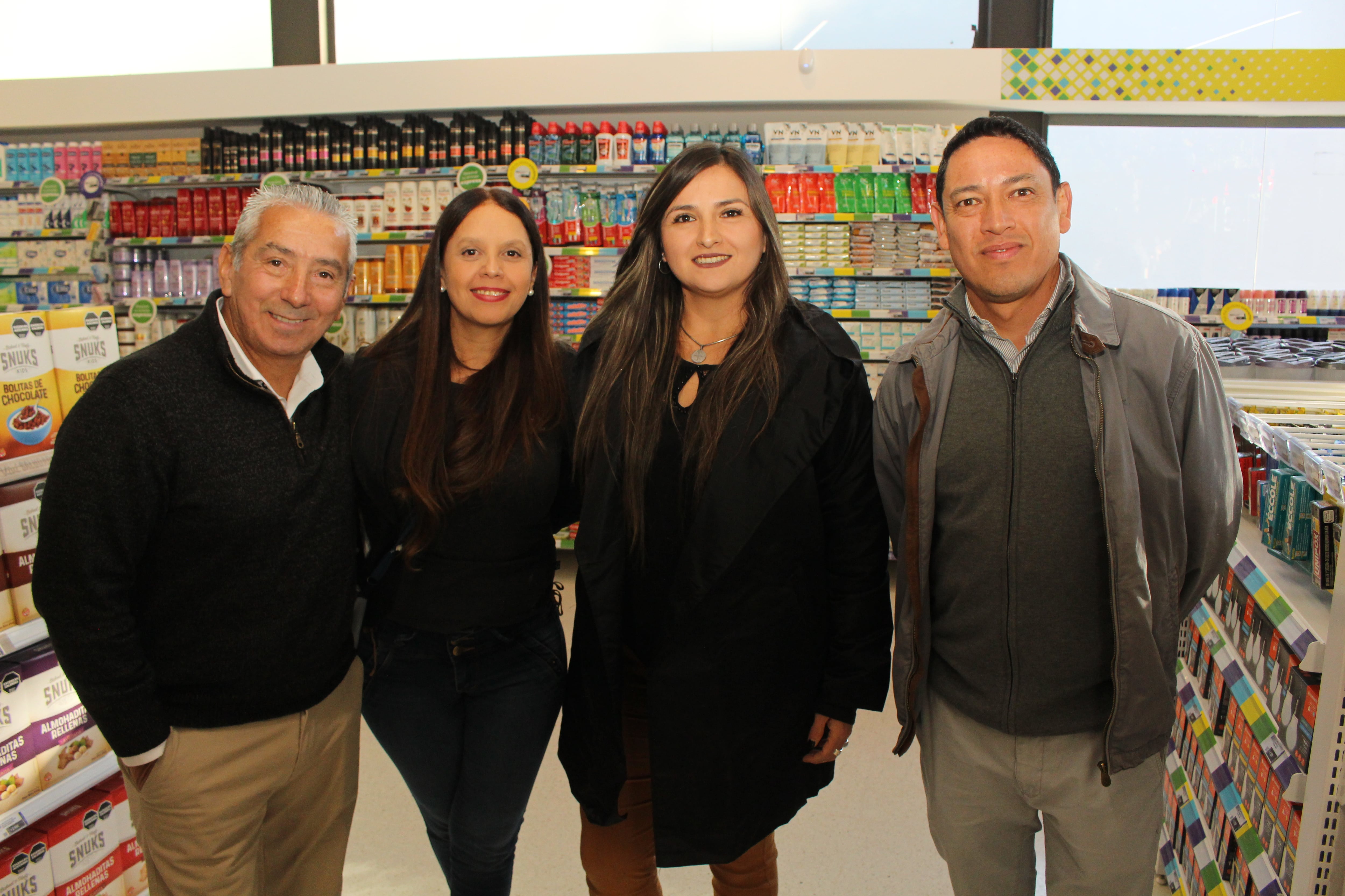 Carlos Diaz, Anabel Gonzalez, Daniela Chatard y Fabian Salgado.