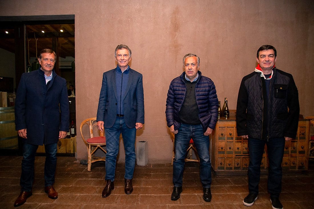 Mauricio Macri se reunió con el gobernador Rodolfo Suárez, Alfredo Cornejo y Omar de Marchi cuando vino a Mendoza hace algunos días. 