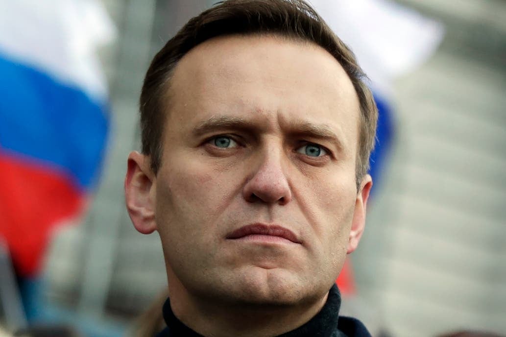 El líder de la oposición rusa, Alexei Navalny, quedó internado en Berlín luego de sufrir una descompensación.