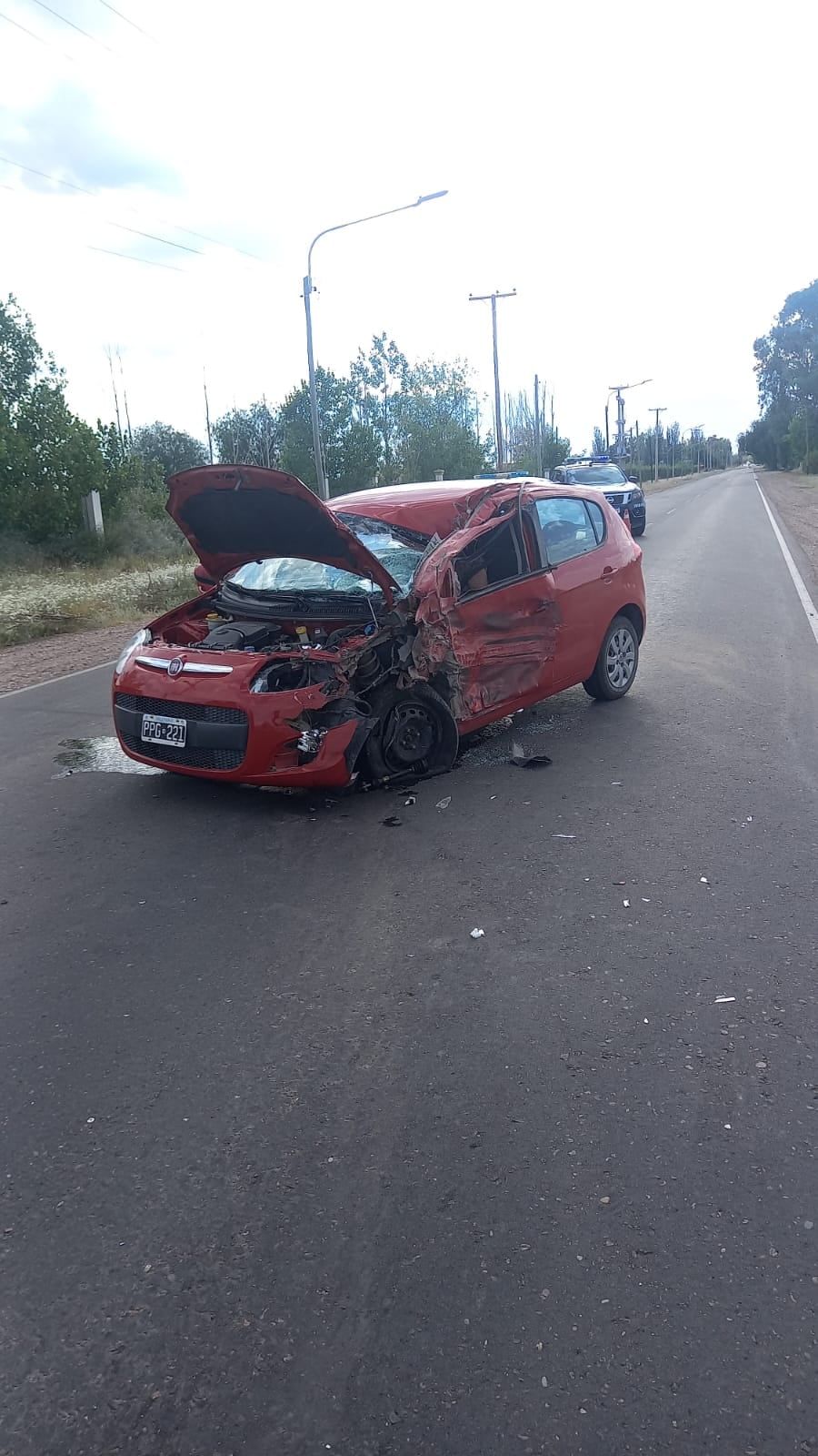 Un auto y un camión chocaron en Barrancas: hay un herido de gravedad. Foto Ministerio de Seguridad.