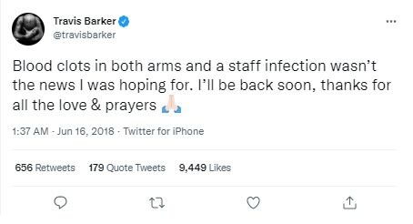 Travis Barker, el baterista de Blink 182, fue hospitalizado de urgencia