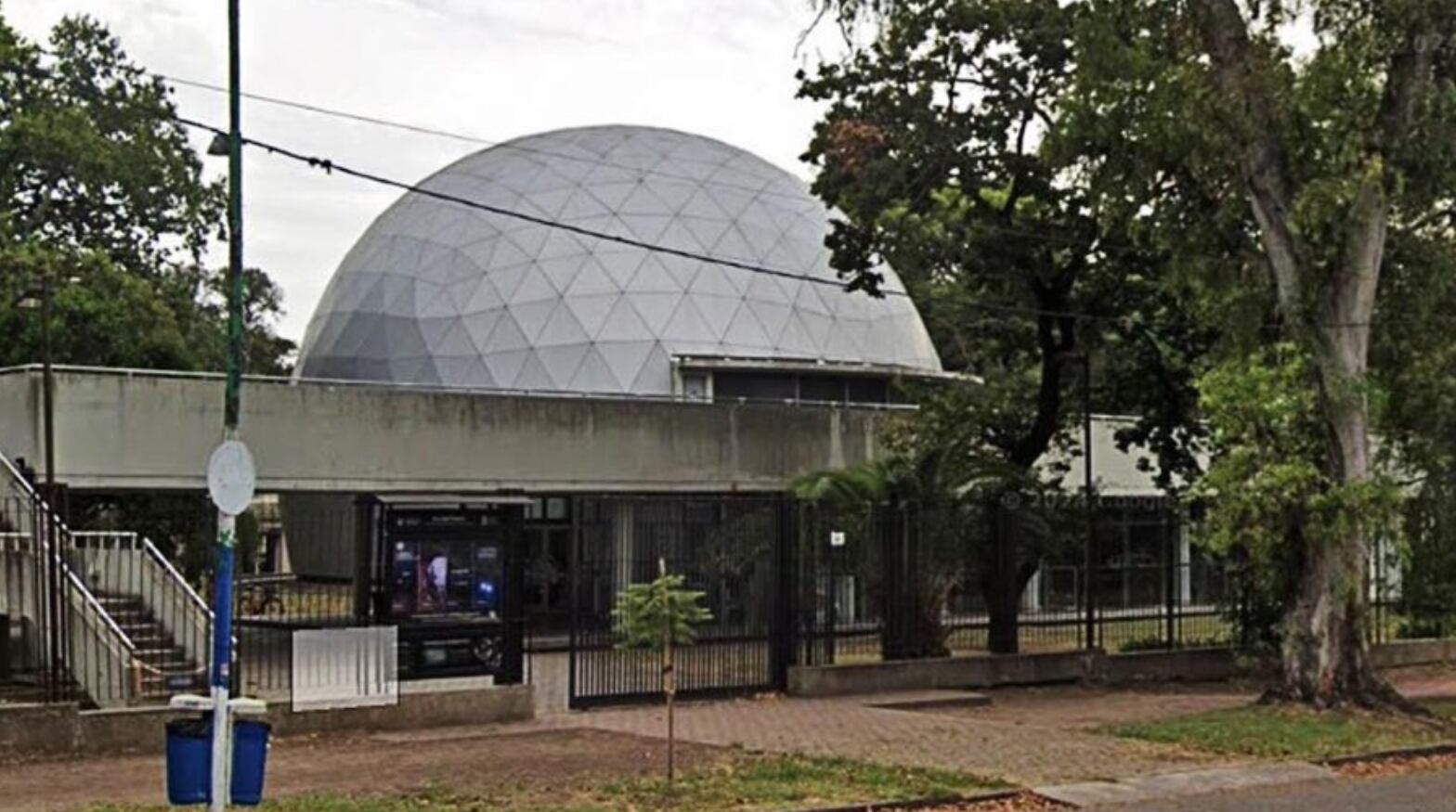 El Planetario de la ciudad de La Plata exhibió un meteorito que cayó hace 4 mil años. Foto: Perfil