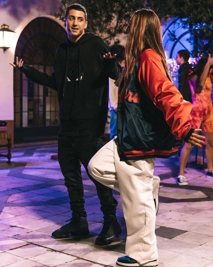 Lolita y Jumpman en su nuevo video.