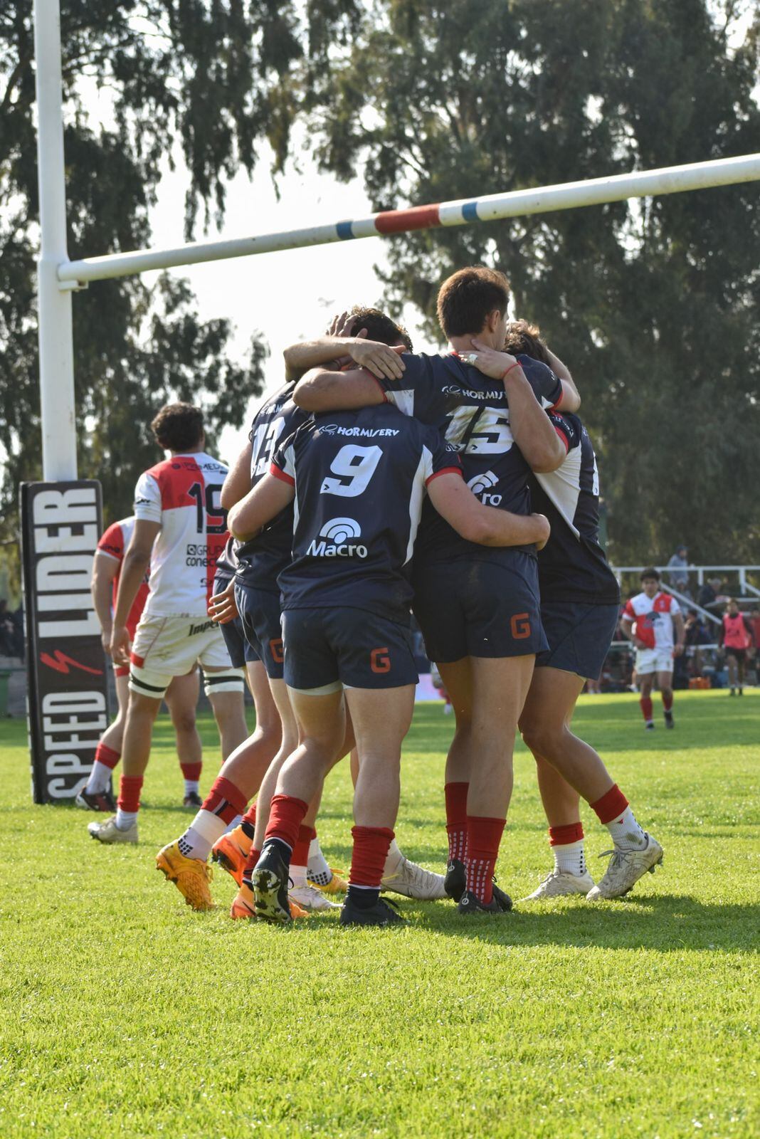 De local, Marista atendió a Universitario de Córdoba, por 72-10, y arrancó con el pie derecho la competencia que disputan los clubes más importantes del rubgy criollo. /Foto Gentileza Macarena Mira