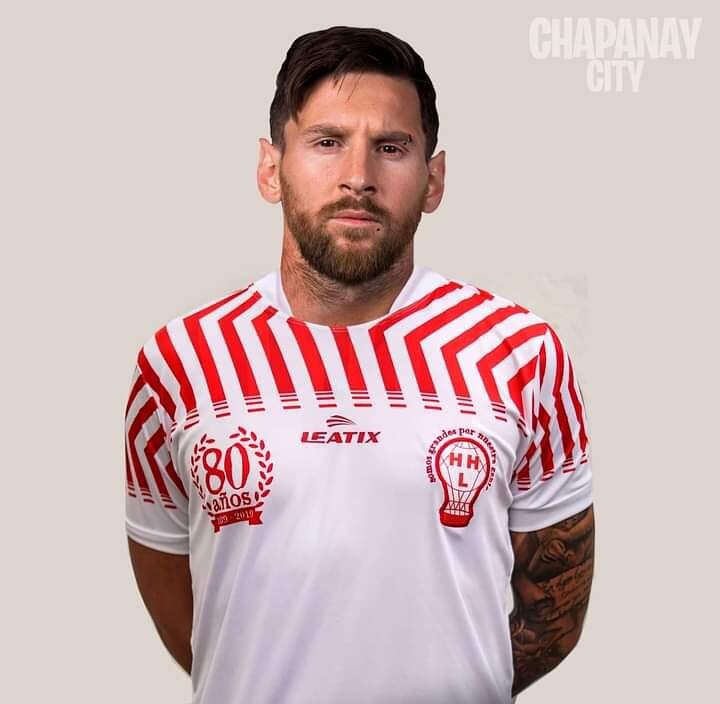 Messi jugará en Huracán según Chapanay City. Los hinchas del Globo coparon todas las redes. / Gentileza: @ChapanayCityOK